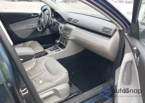 2007 Volkswagen Passat 2.0T z USA, uszkodzony, nr VIN WVWTK73C17E000253